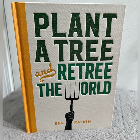 Plant A Tree and Retree The World Book - Picture 5 of 9